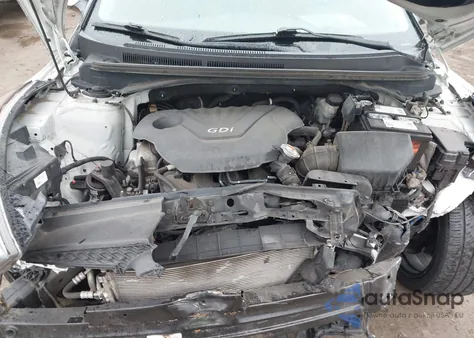 2012 Hyundai Veloster Base W/Red/Black z USA, uszkodzony, nr VIN KMHTC6AD9CU066046